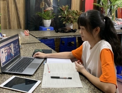 Nhieu tinh mien Tay cho hoc sinh quay ve dia phuong, mien giam hoc phi hinh anh