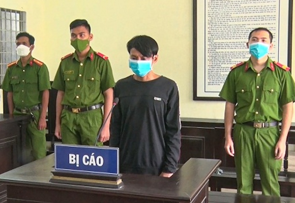 Benh vo, chong linh 54 thang tu hinh anh