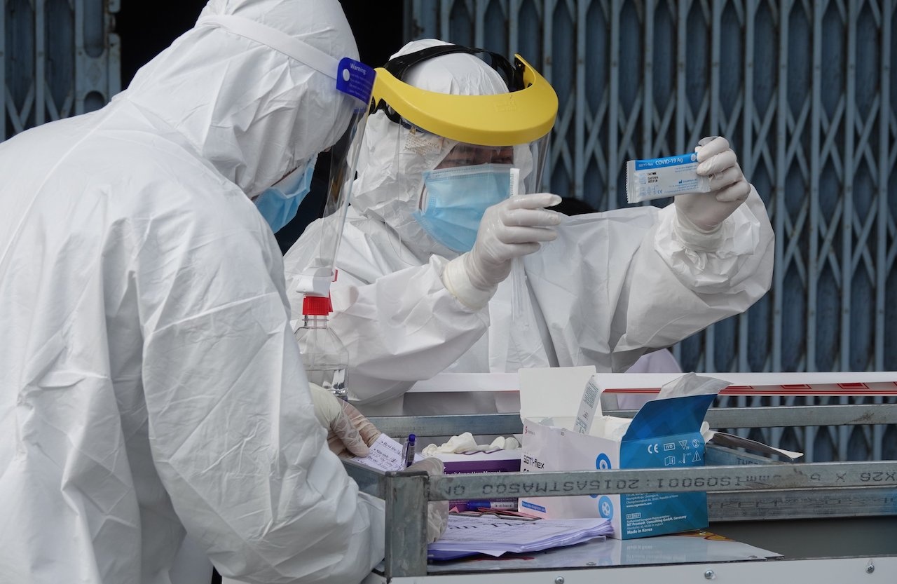 Can Tho phong toa tam thoi Benh vien Phu san anh 2