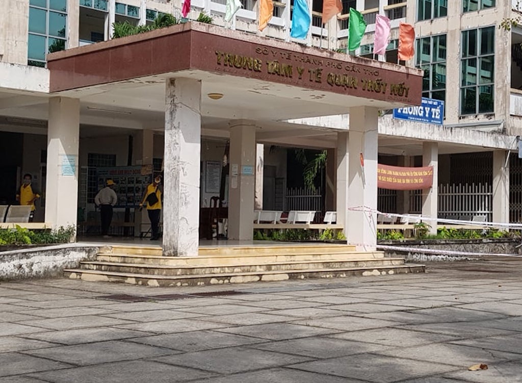 Suc khoe 57 tre duoi 18 tuoi on dinh sau khi duoc tiem vaccine Pfizer hinh anh