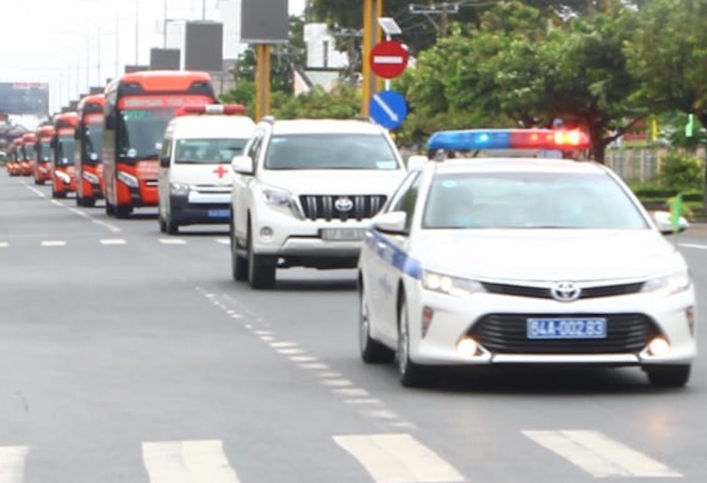 Vinh Long don hon 1.100 cong dan tro ve tu TP.HCM hinh anh