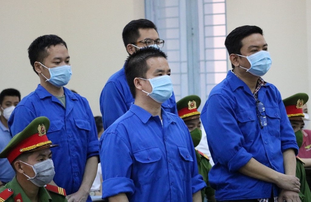 Truong Chau Huu Danh va dong pham bi cam hanh nghe bao chi 3 nam hinh anh