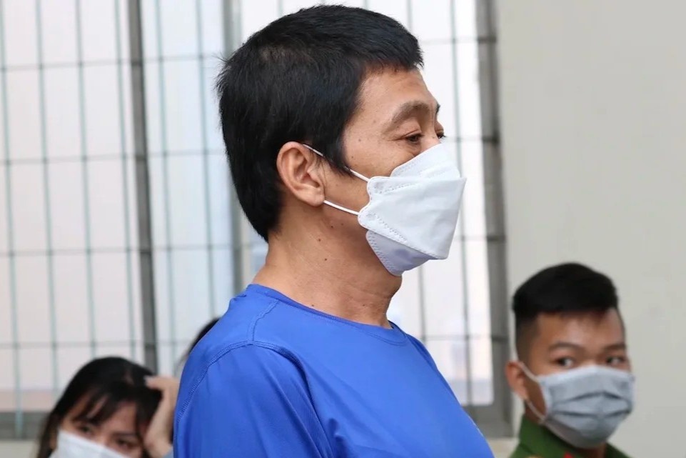 Y an ke chu muu dot nha doi truong canh sat hinh su hinh anh