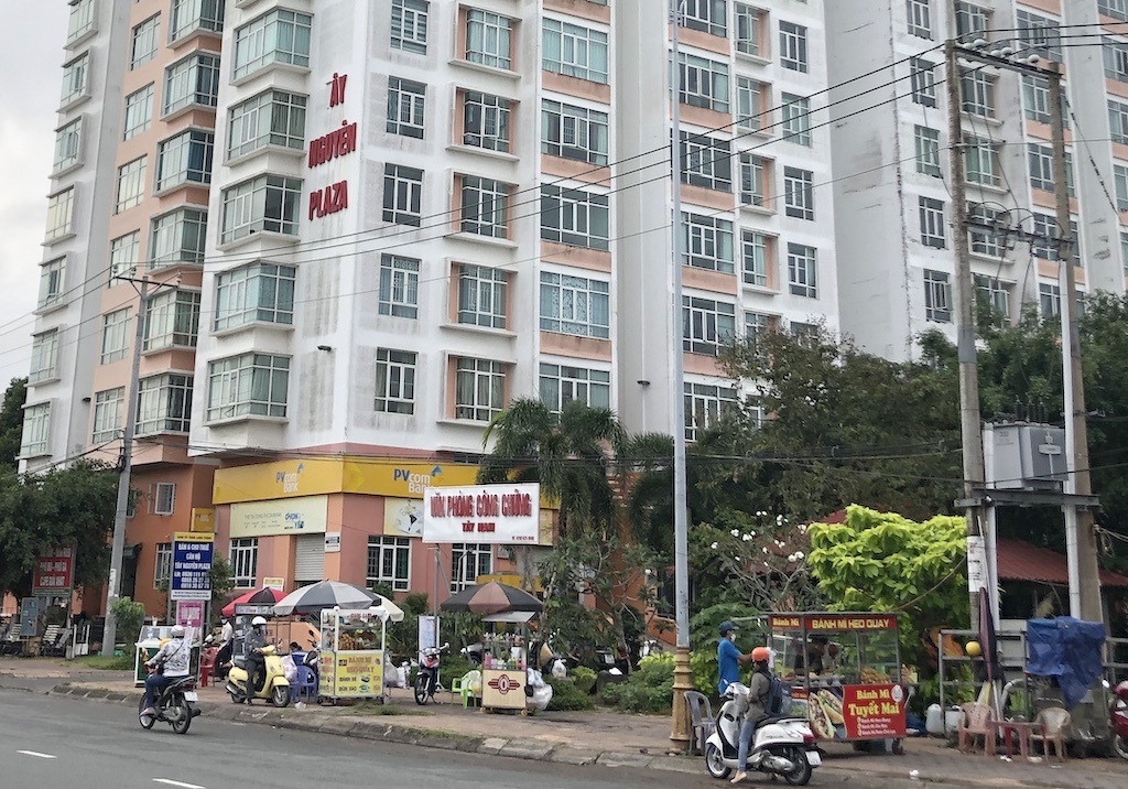 Bi phat 400 trieu dong vi dung kinh phi bao tri chung cu trai quy dinh hinh anh