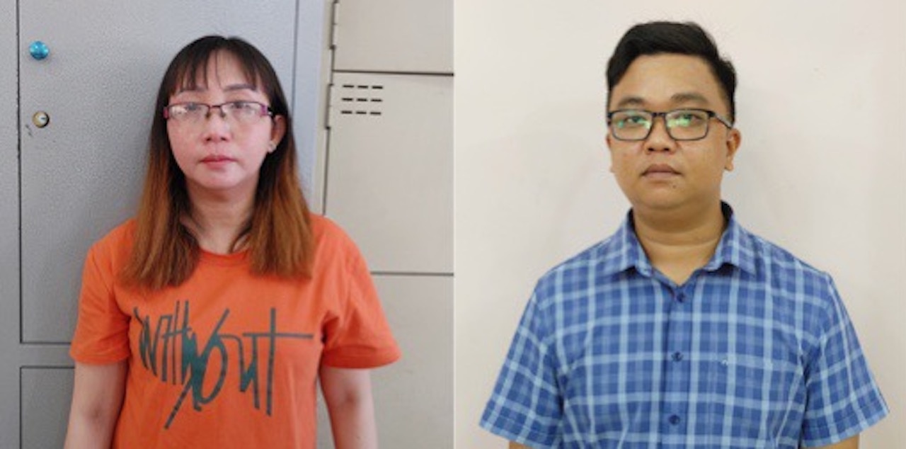 Hai can bo Agribank tham o anh 1