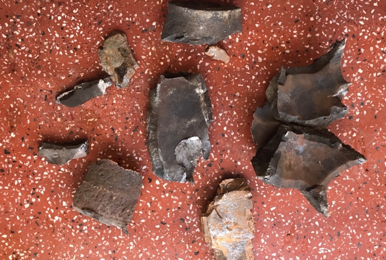 Nghich trai no, mot nguoi dan ong tu vong hinh anh