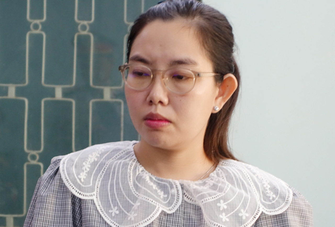 Bat tam giam nu nhan vien lua hon 40 ty dong hinh anh