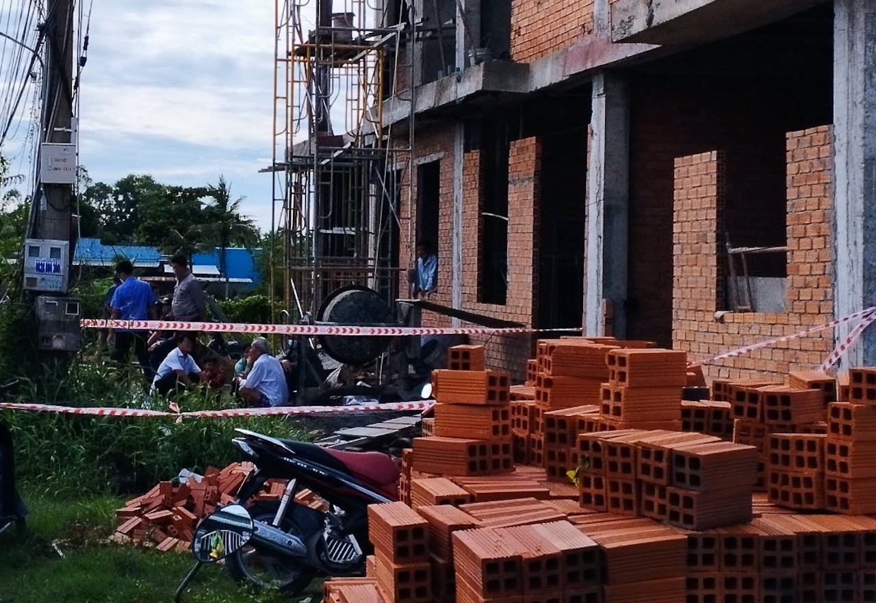 Nguoi dan ong bi danh tu vong sau cuoc nhau hinh anh