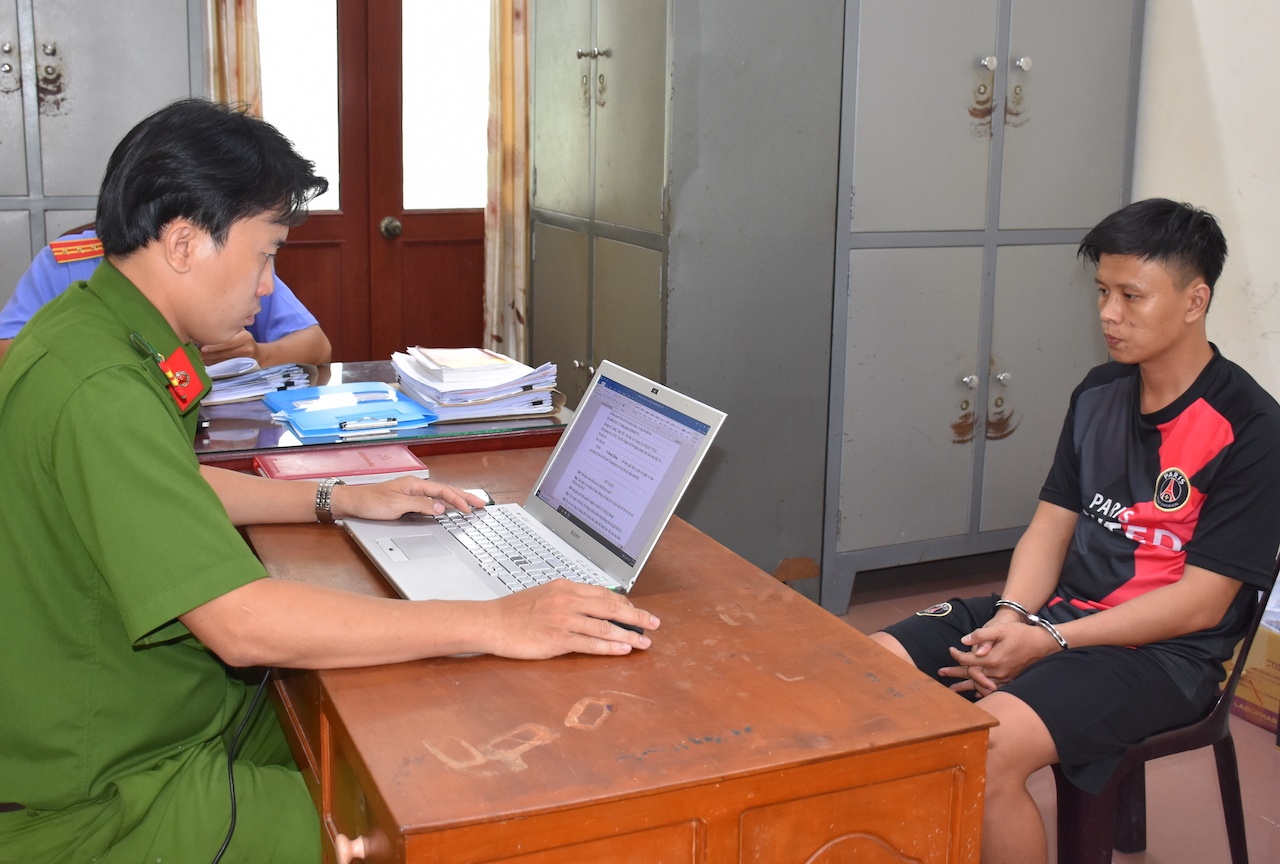 Bat thu pham da giet,  xam hai tinh duc nu sinh 13 tuoi anh 1