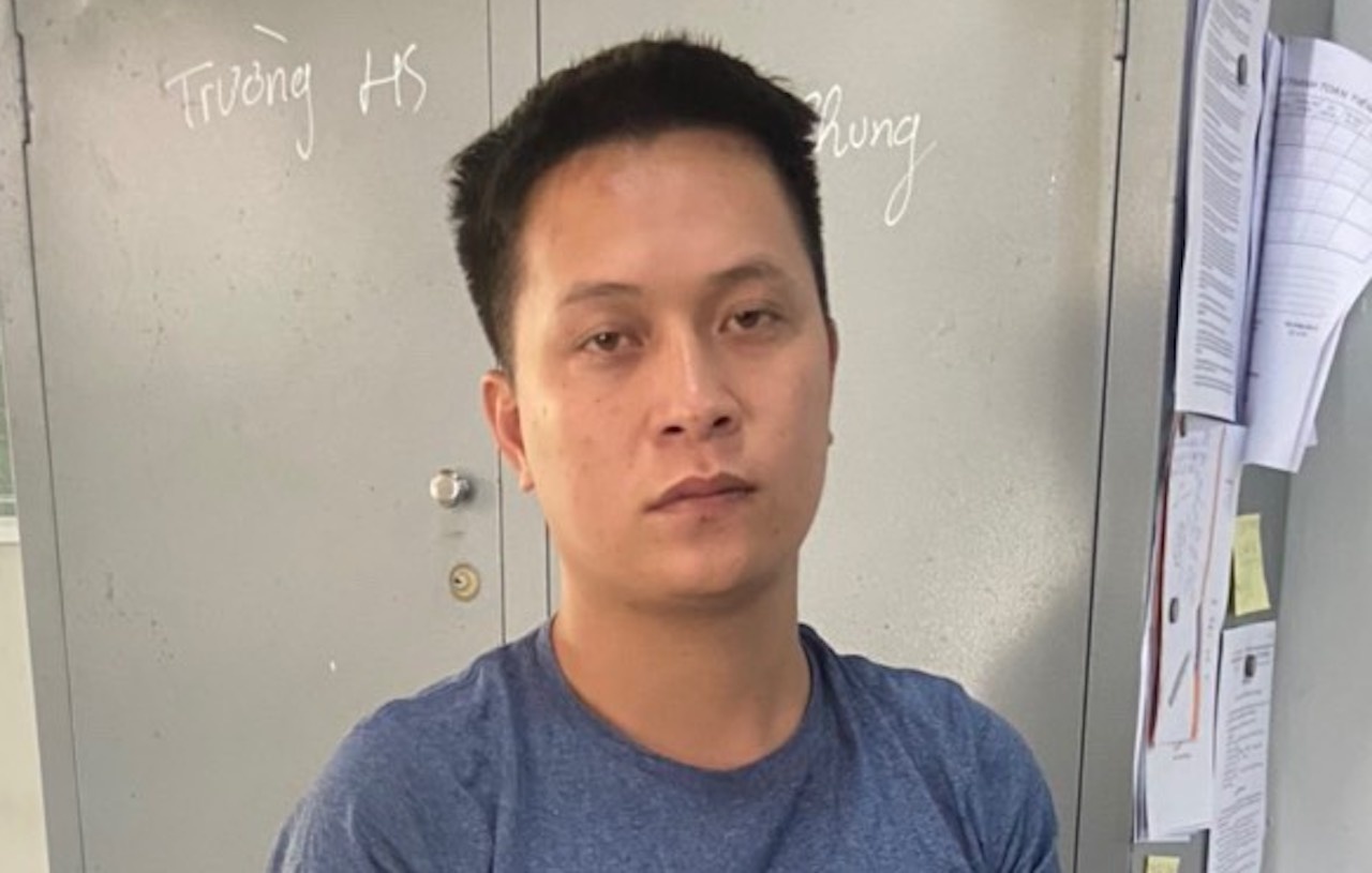 Cong nhan cuong doat tai san cua quan doc o Tien Giang hinh anh