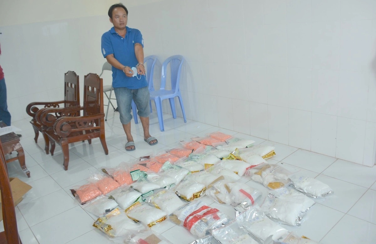 7 an tu hinh trong vu van chuyen 45 kg ma tuy o Dong Thap hinh anh