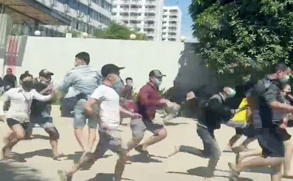 Loi ke nguoi bo chay khoi casino o Campuchia hinh anh