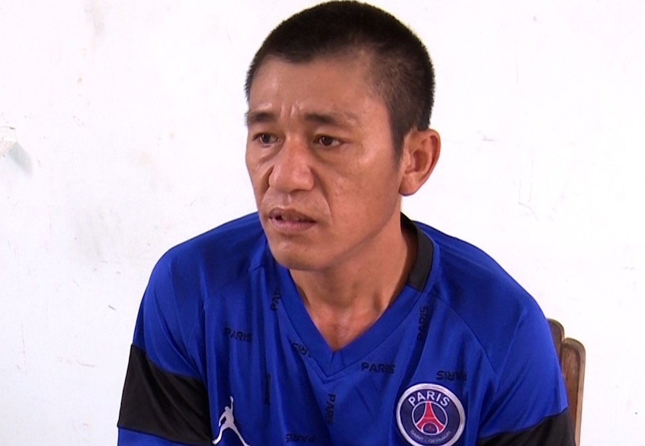 Dung vu luc doi cuong hiep con gai cua ban nhau hinh anh