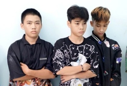 Canh sat dac nhiem bat nhom cuop o An Giang hinh anh