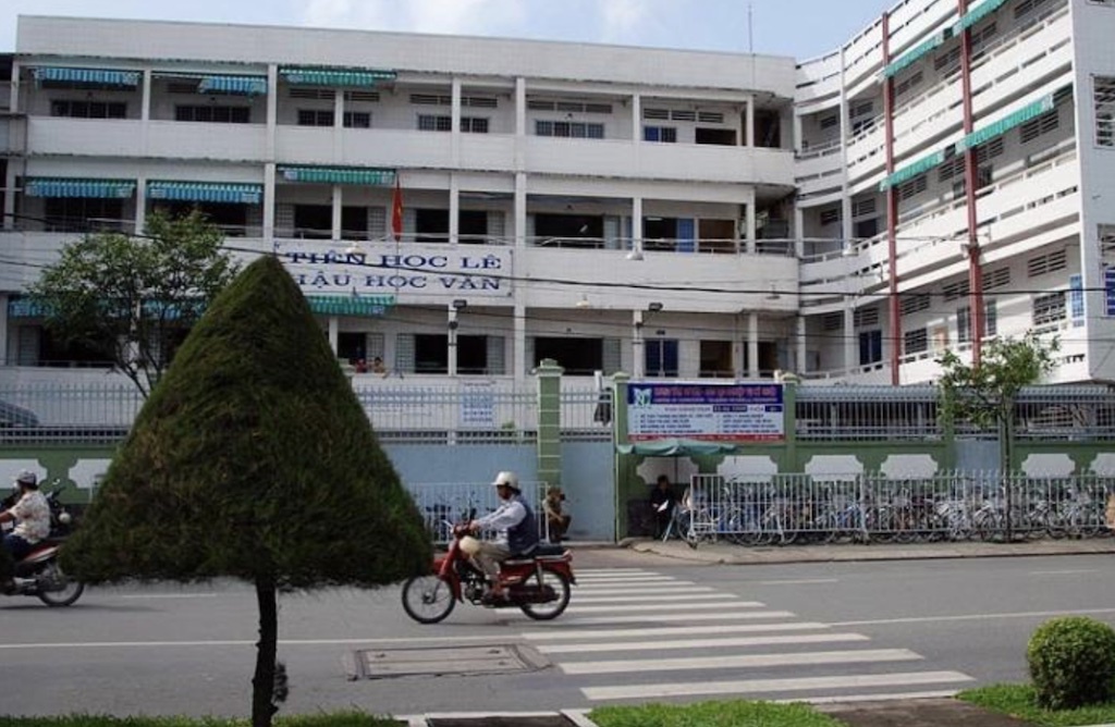 Bac thong tin chay truong 300 trieu dong o Can Tho hinh anh