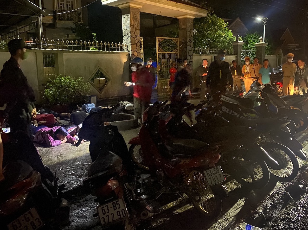 38 quai xe dua xe anh 1