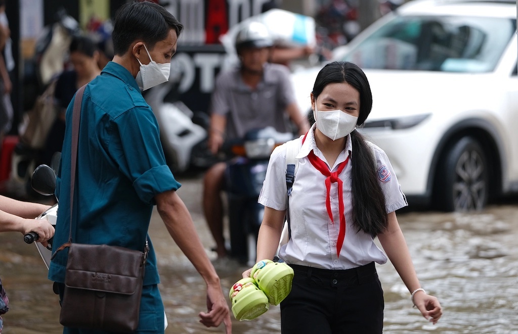 Trieu cuong dang cao, Can Tho cho hoc sinh nghi 3 ngay hinh anh