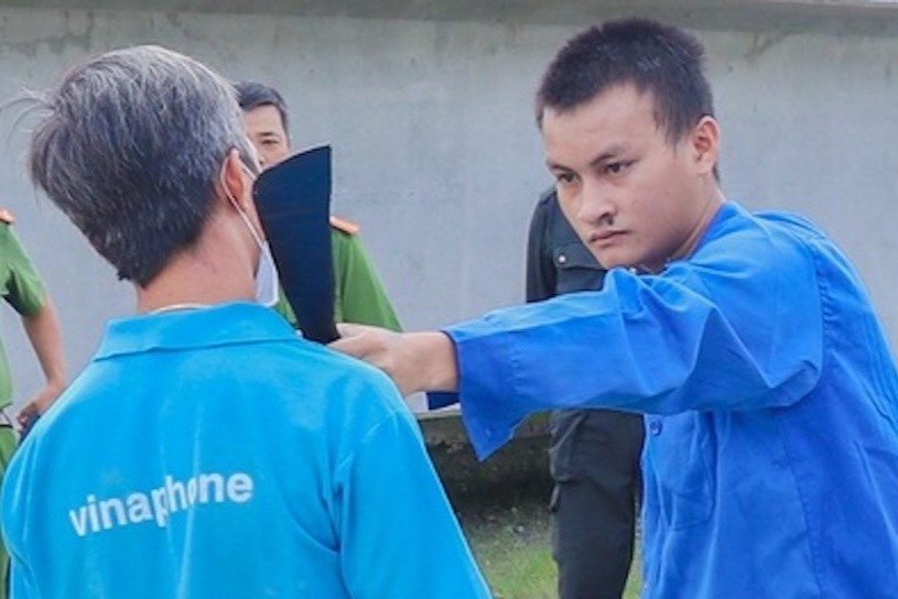 Vo hen ho dong tinh roi giet nguoi, cuop tai san hinh anh