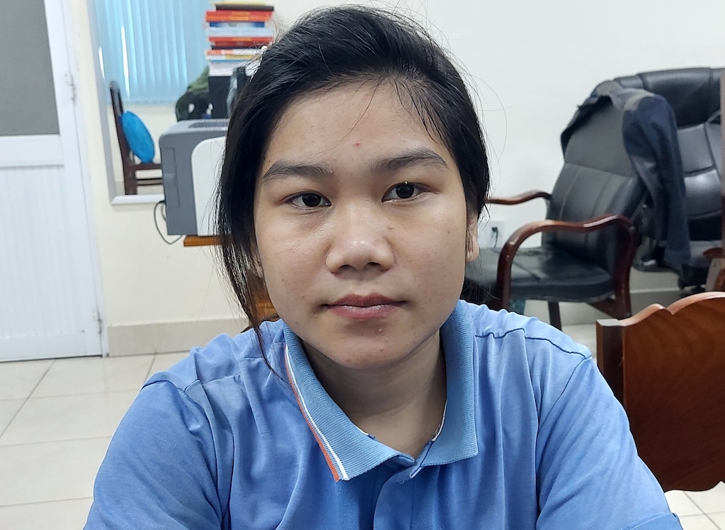 Bat nguoi phu nu co lenh truy na nguy hiem hinh anh