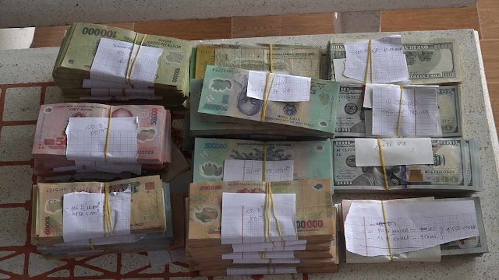 Bat giu nghi pham trom 1,5 ty dong hinh anh