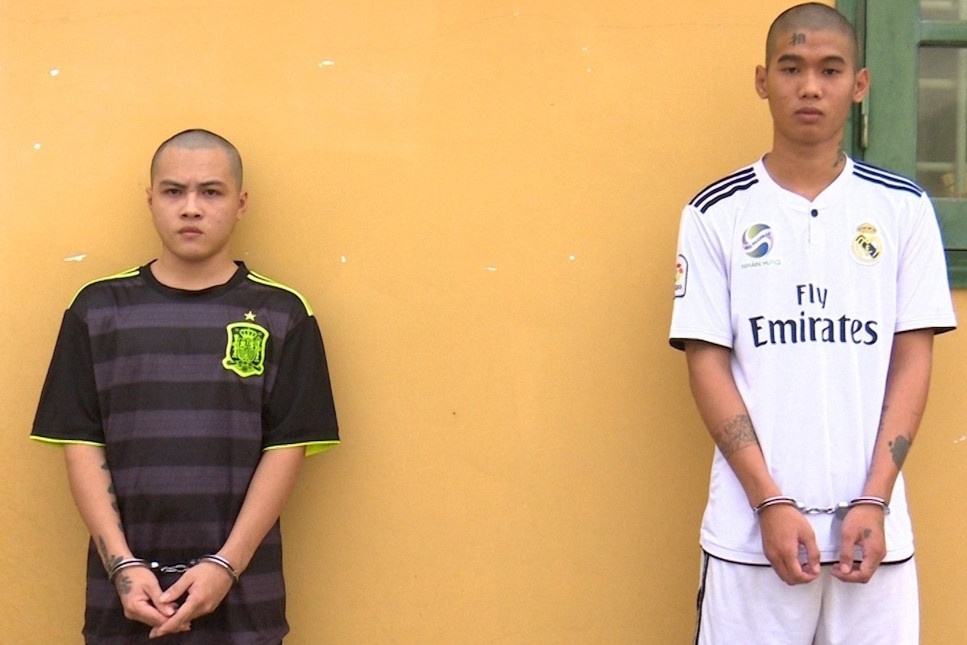 Ru nhau di tra thu, 3 thanh thieu nien bi khoi to hinh anh