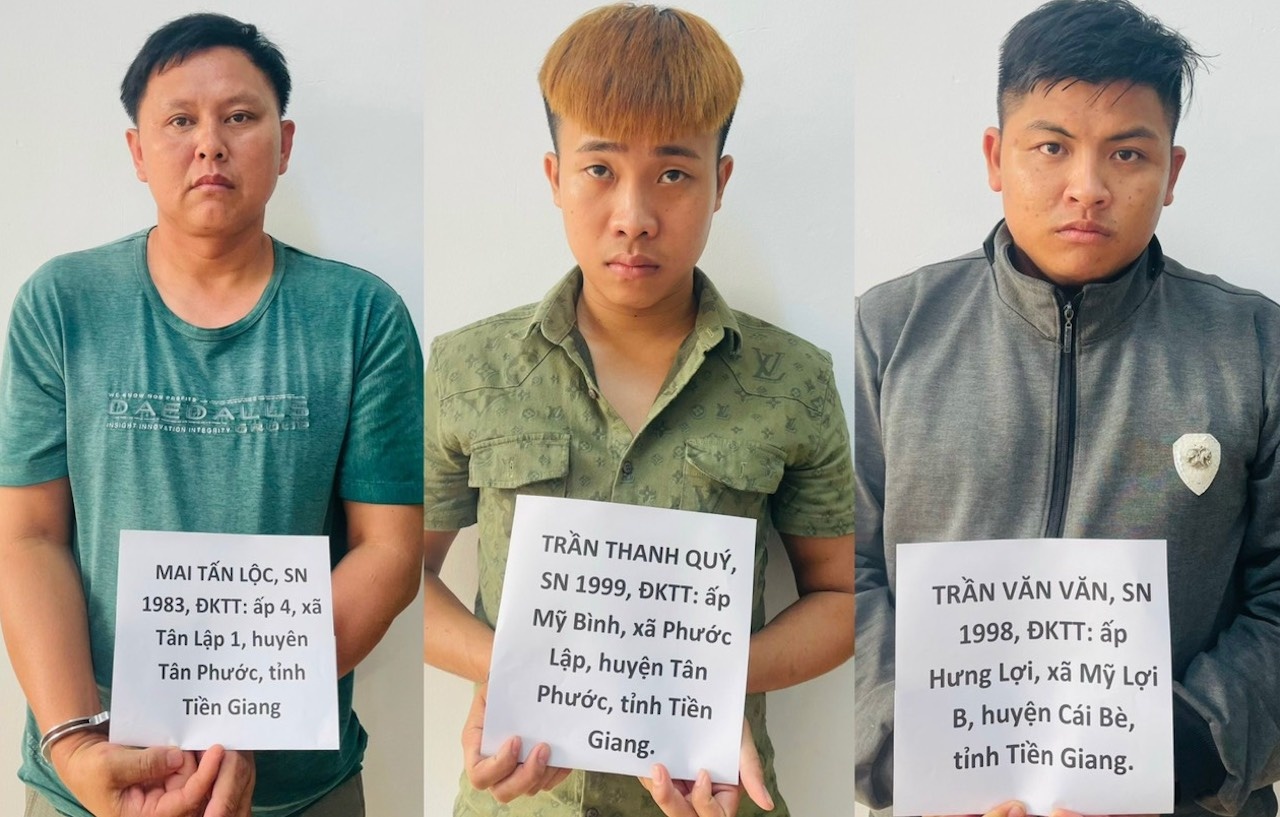 Kieu nu du con no anh 2