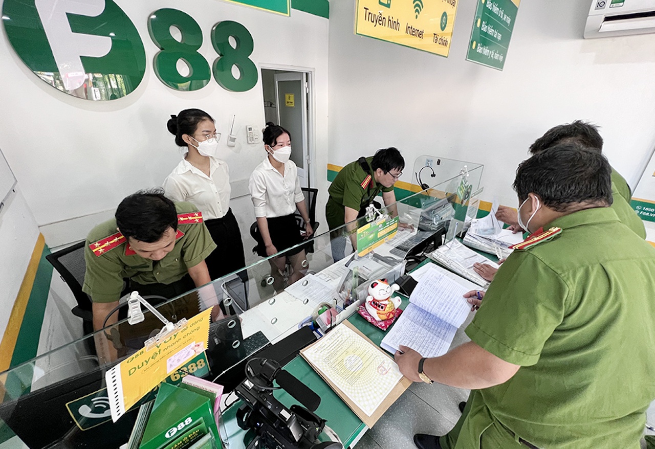 Dong loat kiem tra 20 co so cua F88 o An Giang hinh anh