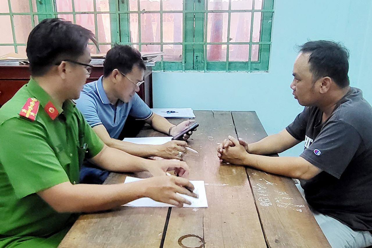 Gia trung ta cong an de lua phu nu hinh anh