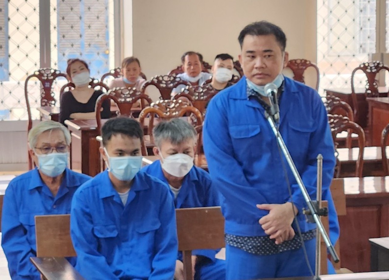 De nghi muc an chu doanh nghiep muon chuyen cong tac giam doc cong an hinh anh