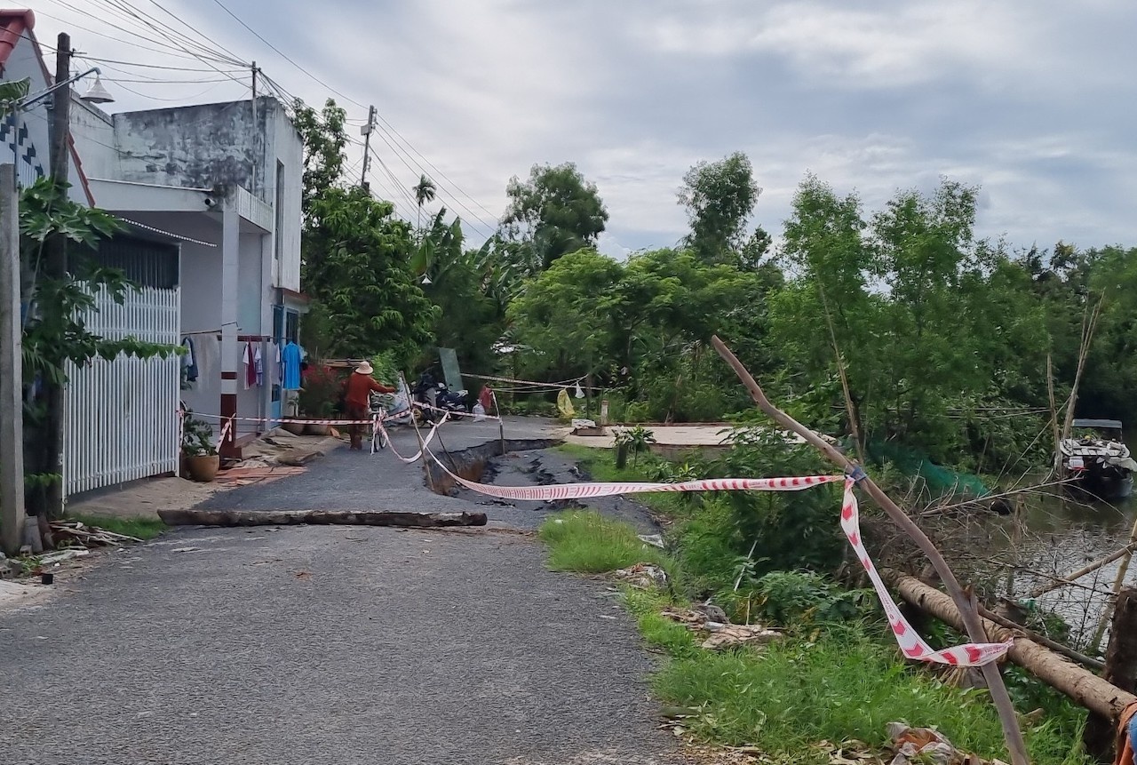 Chia cat 28 ho dan anh 1