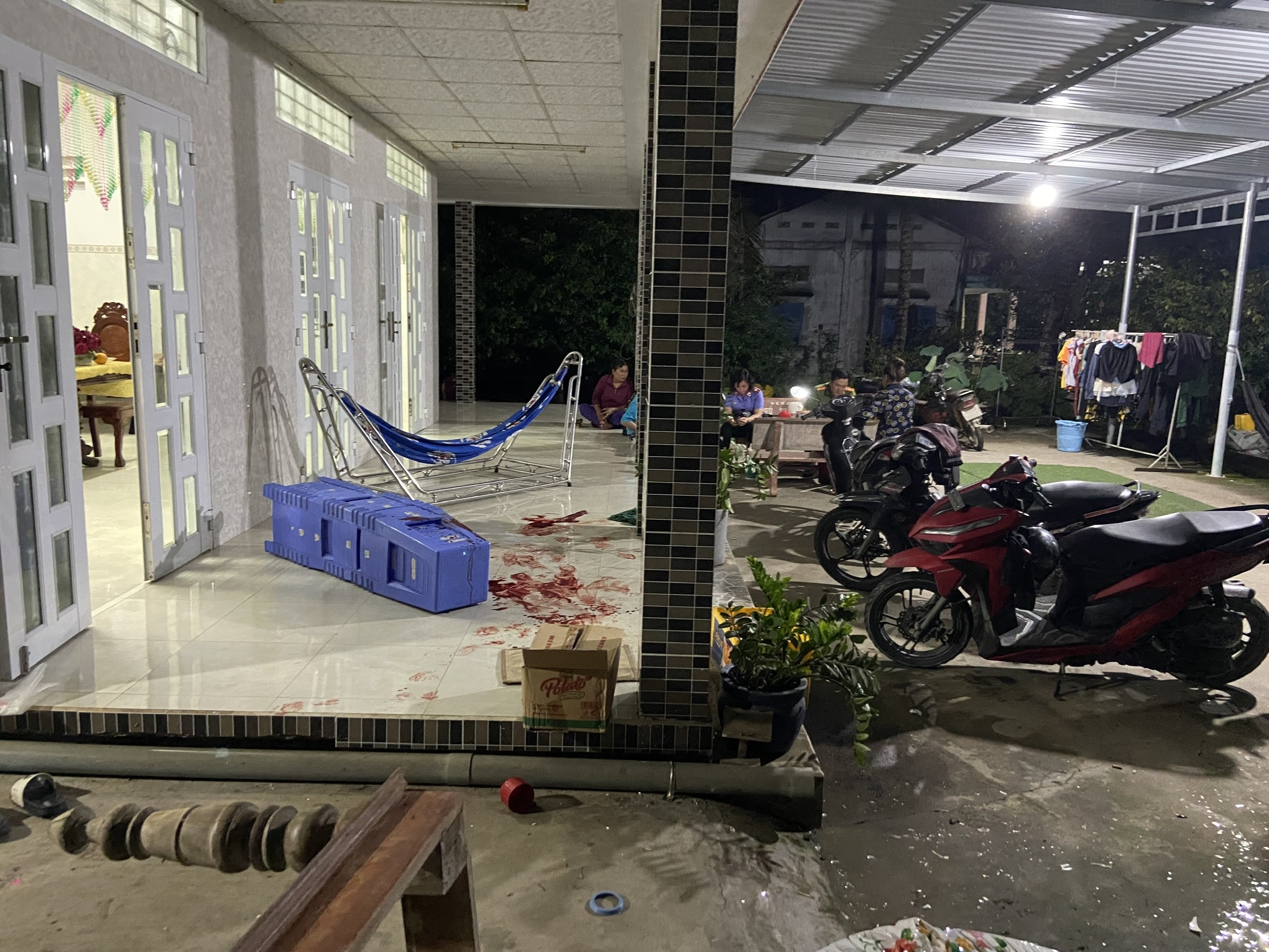 Cha ruột đâm chết con ảnh 1 Cha ruot dam chet con anh 1