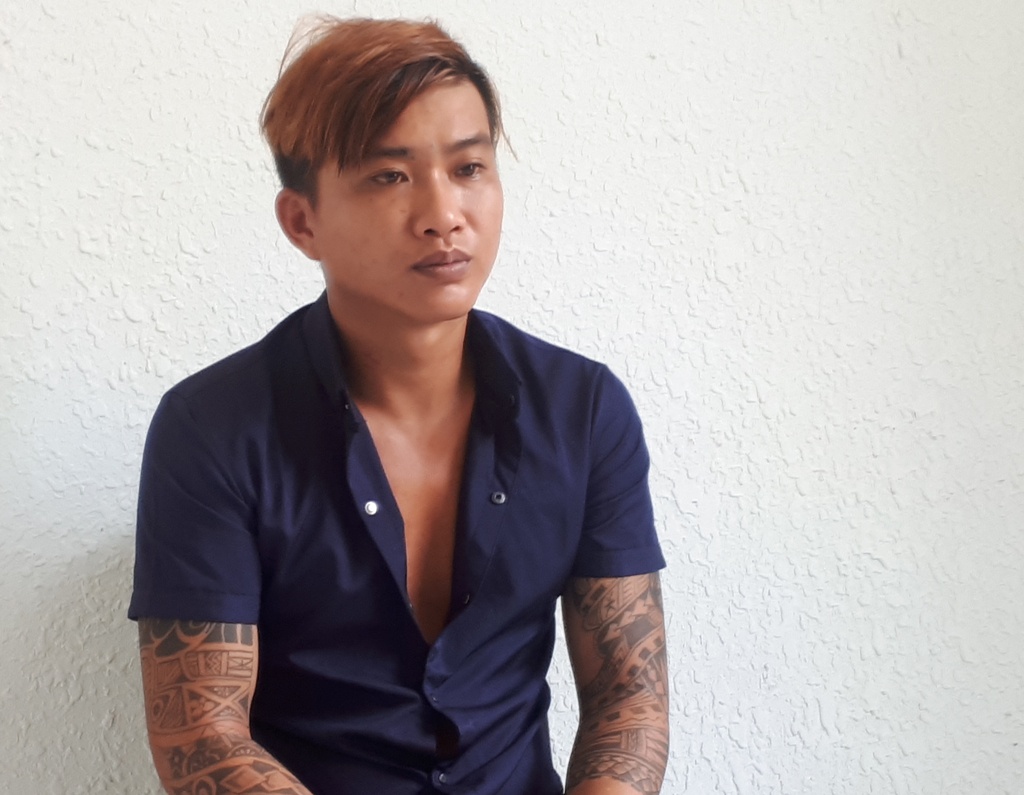 Phat hien sung ban dien trong phong ngu cua nam 9X hinh anh
