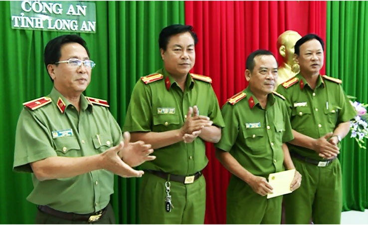 Nổ súng bắn nhau ảnh 1 No sung ban nhau anh 1
