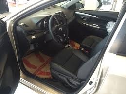 Khach khong che tai xe cuop xe du lich trong dem khuya hinh anh