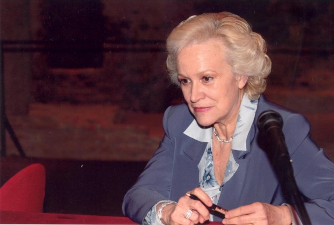 nhung nguoi phu nu giau nhat the gioi anh 3