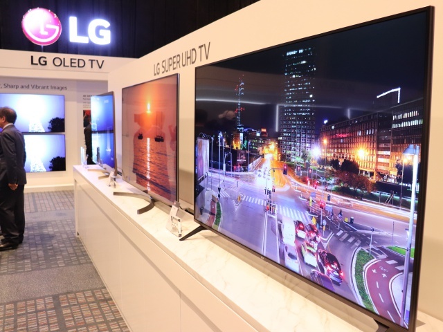 LG trinh lang loat TV OLED va SUHD moi tai InnoFest 2018 hinh anh