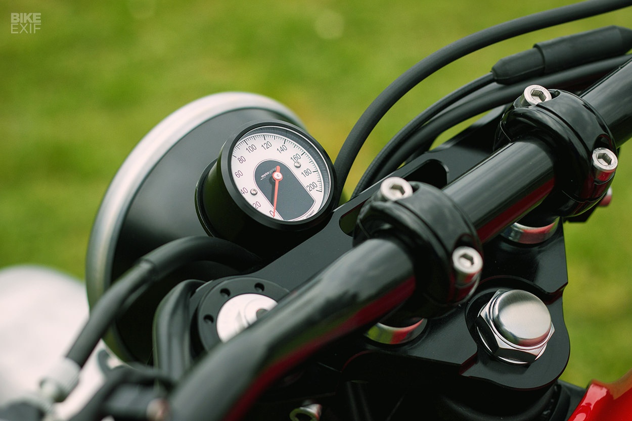 Xe Triumph Scrambler do anh 8