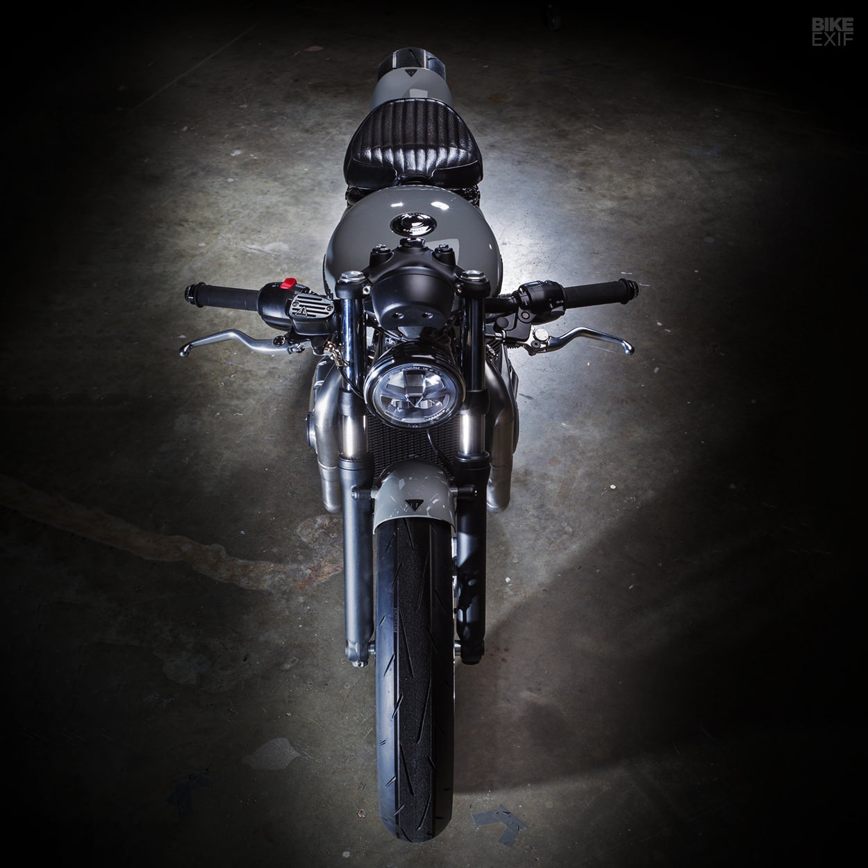 Xe do Triumph Bonneville anh 3