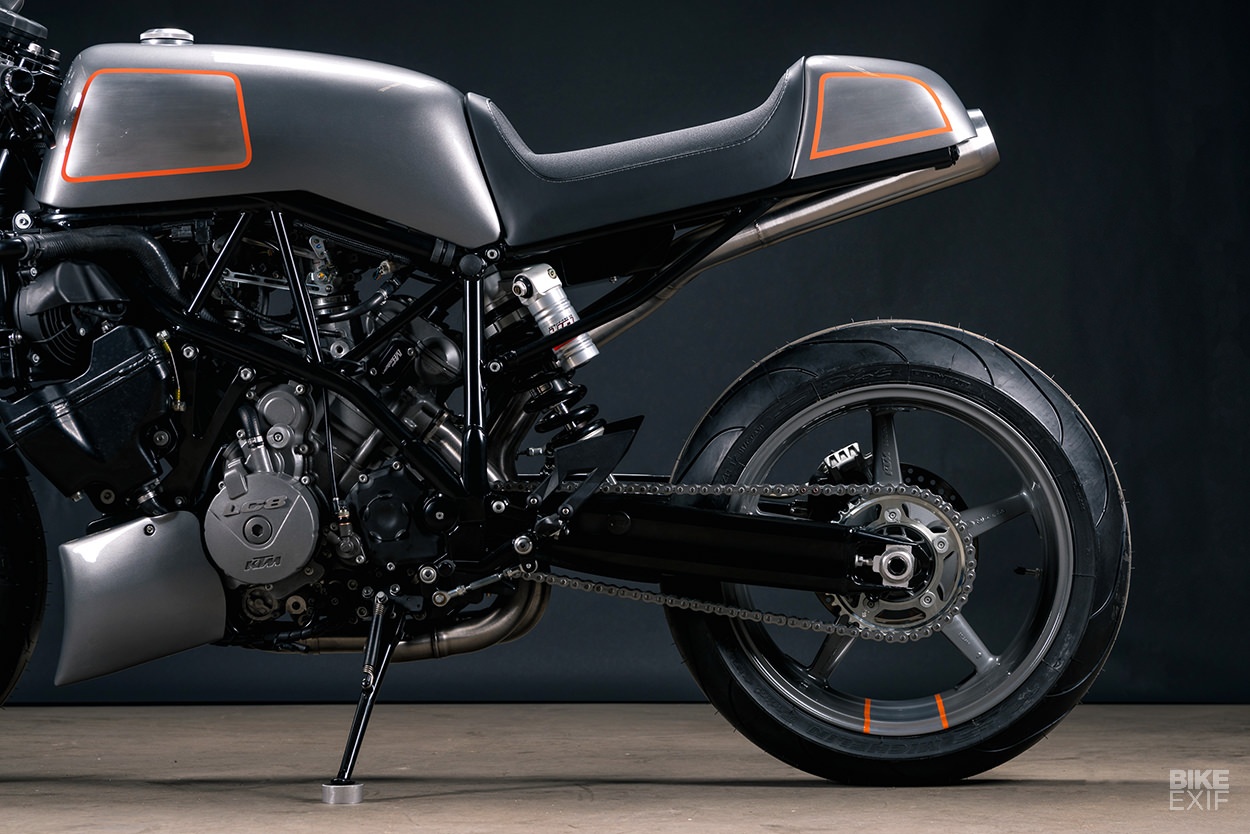 Xe môtô KTM 990 cc độ ảnh 4 Xe moto KTM 990 cc do anh 4