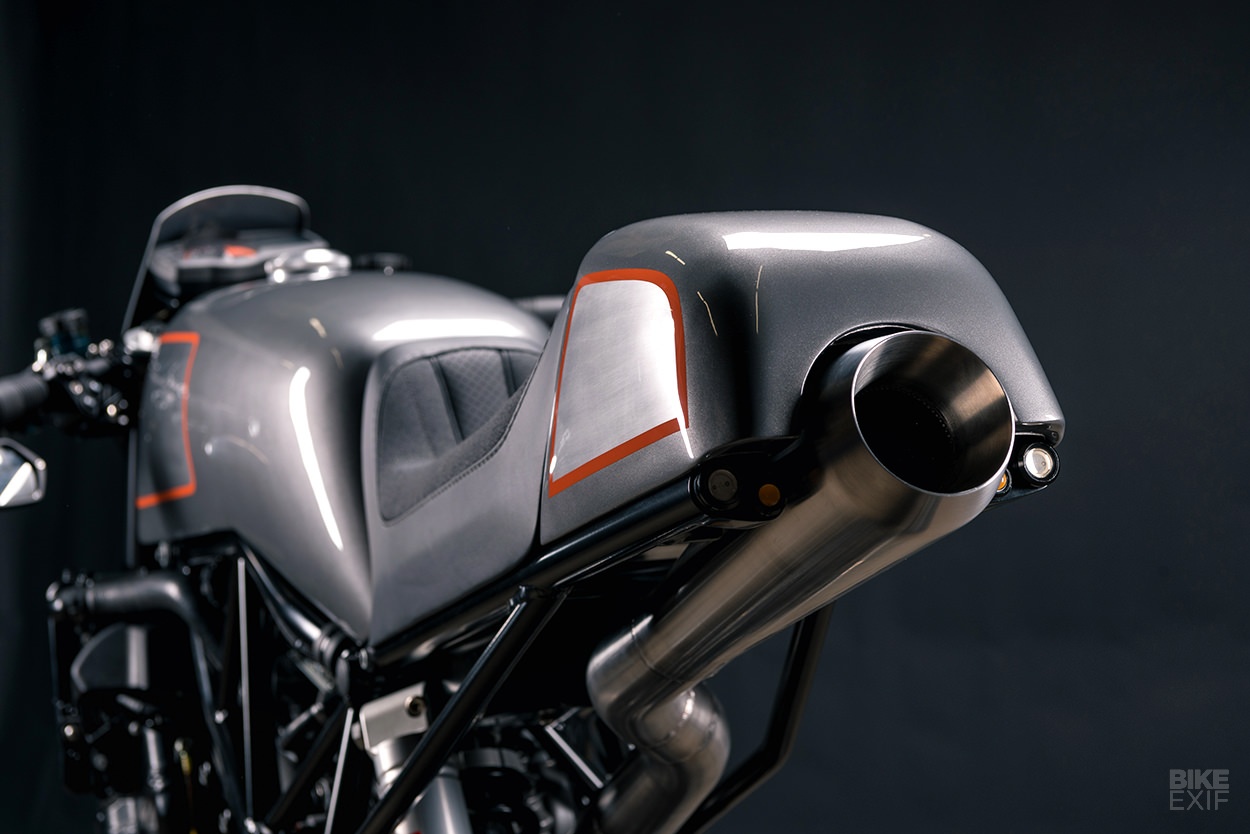 Xe môtô KTM 990 cc độ ảnh 8 Xe moto KTM 990 cc do anh 8