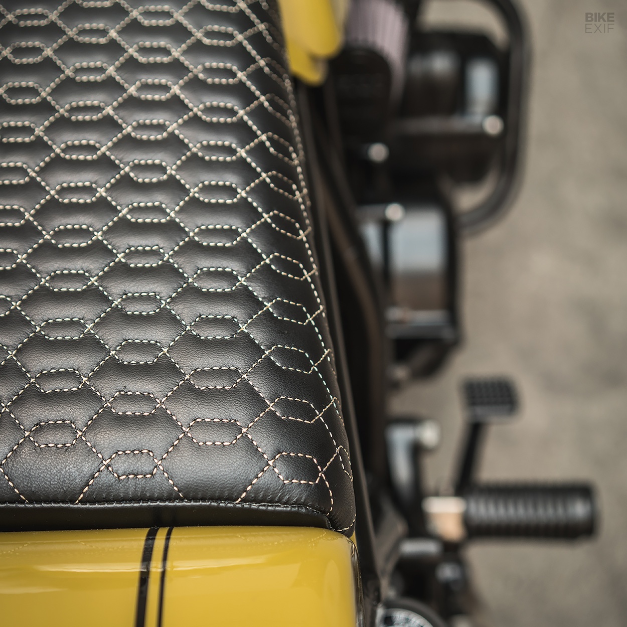 Honda CB750 do anh 7