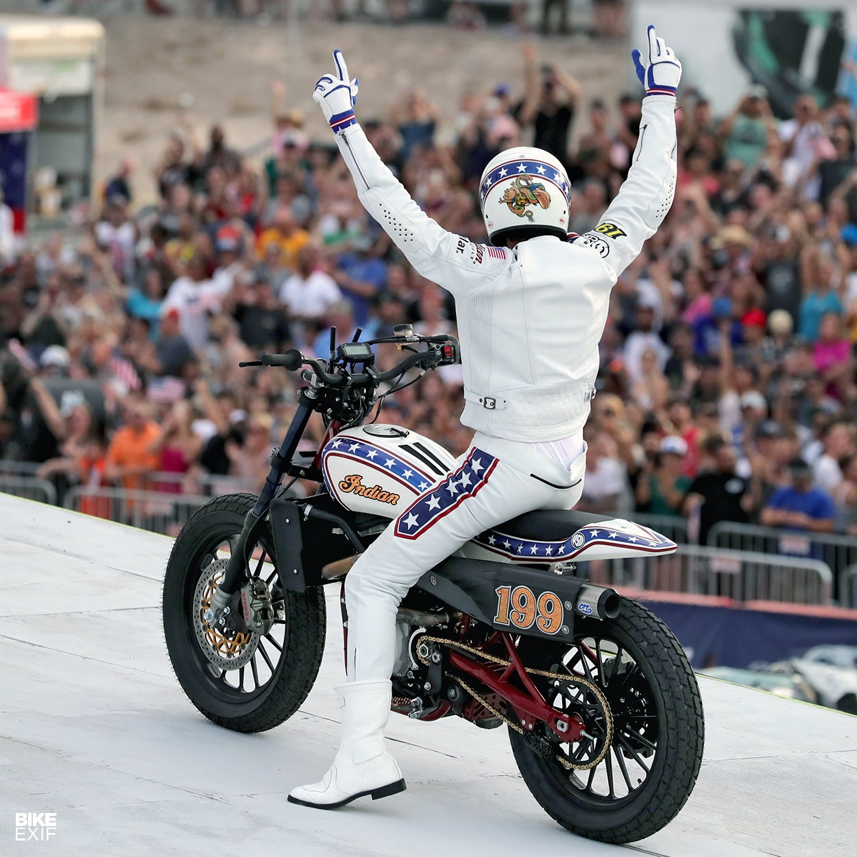 Moto bieu dien Indian FTR750 anh 10