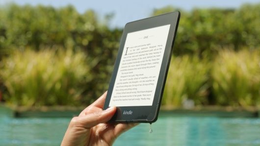 Kindle Paperwhite 2018 da co tinh nang chong nuoc hinh anh