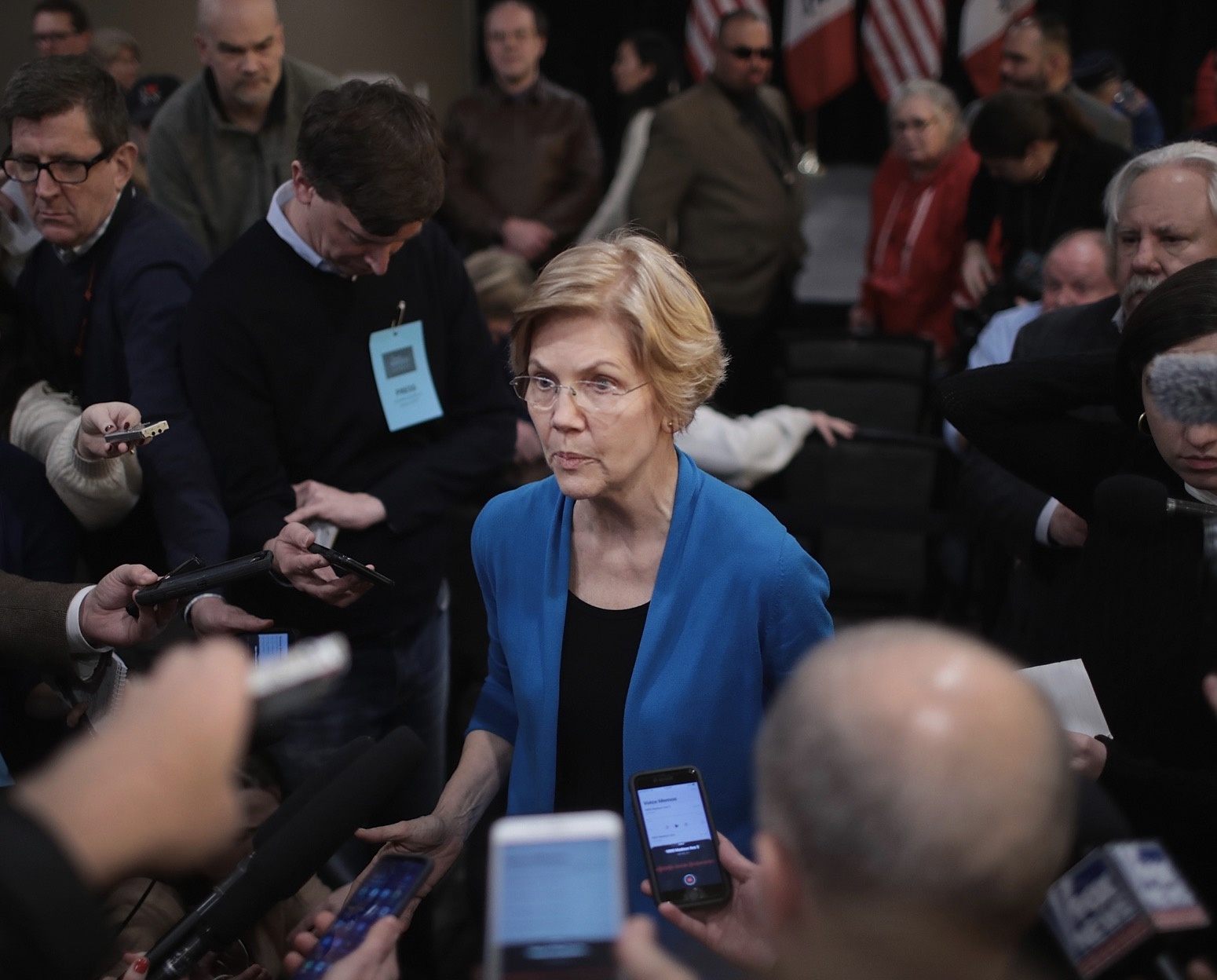 Facebook, Google se phai run so nguoi phu nu nay hinh anh