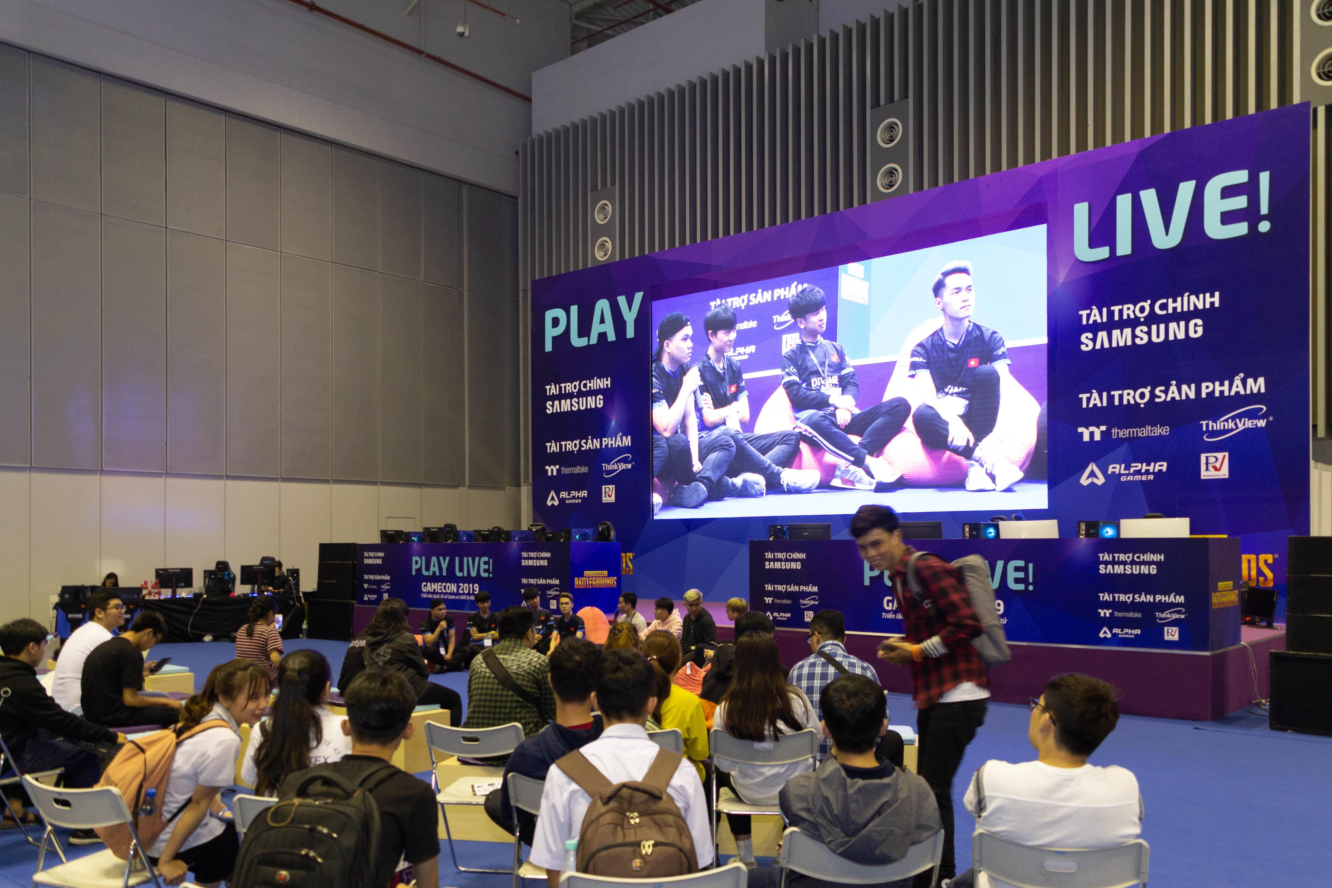 hoi cho game lon nhat Viet Nam anh 13