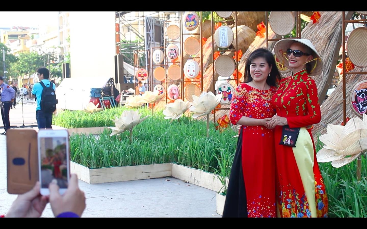 Pho di bo Nguyen Hue hoi tu nghe thuat dan gian ba mien hinh anh