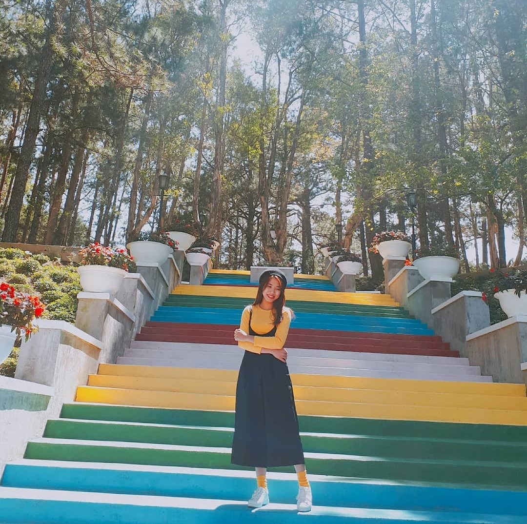 Nac thang thien duong anh 11