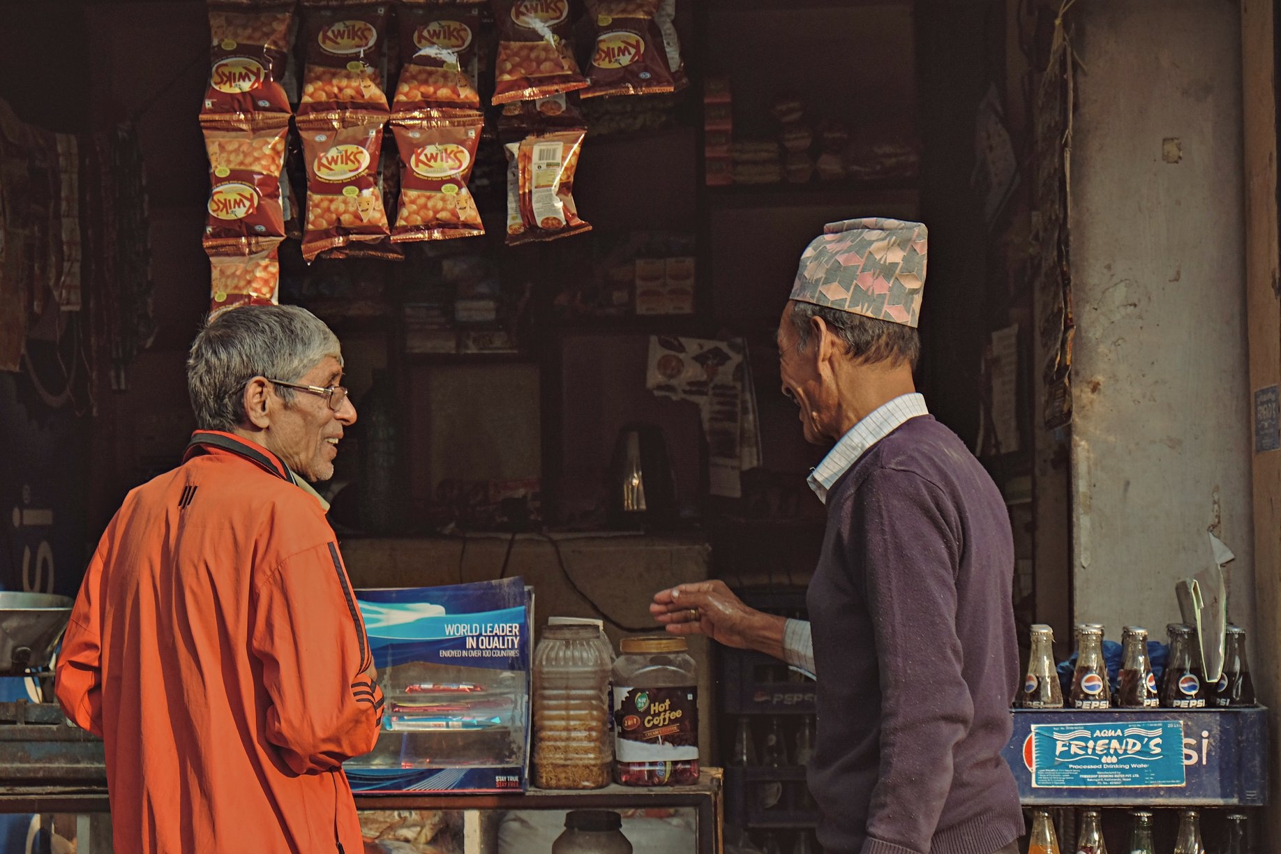 Nhip song thuong nhat cua nguoi dan khu o chuot o Nepal hinh anh