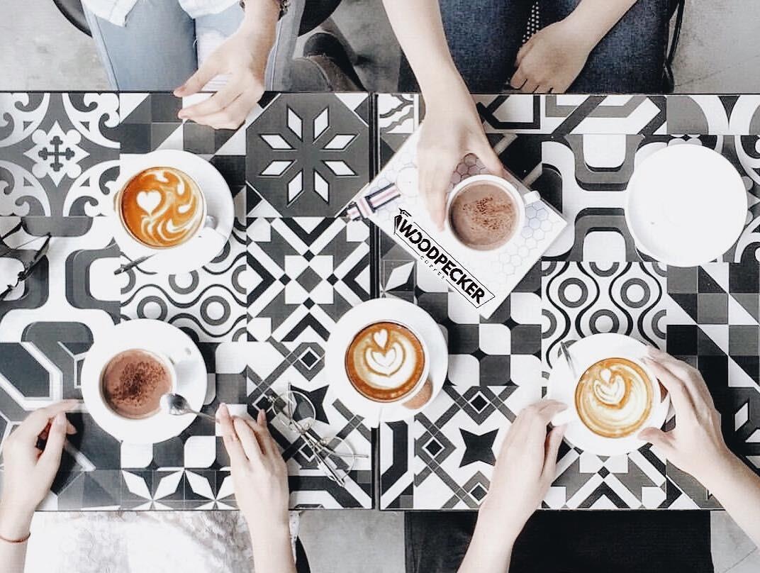 Don Giang sinh am ap trong cac quan ca phe 'khong ngu' o Ha Noi hinh anh