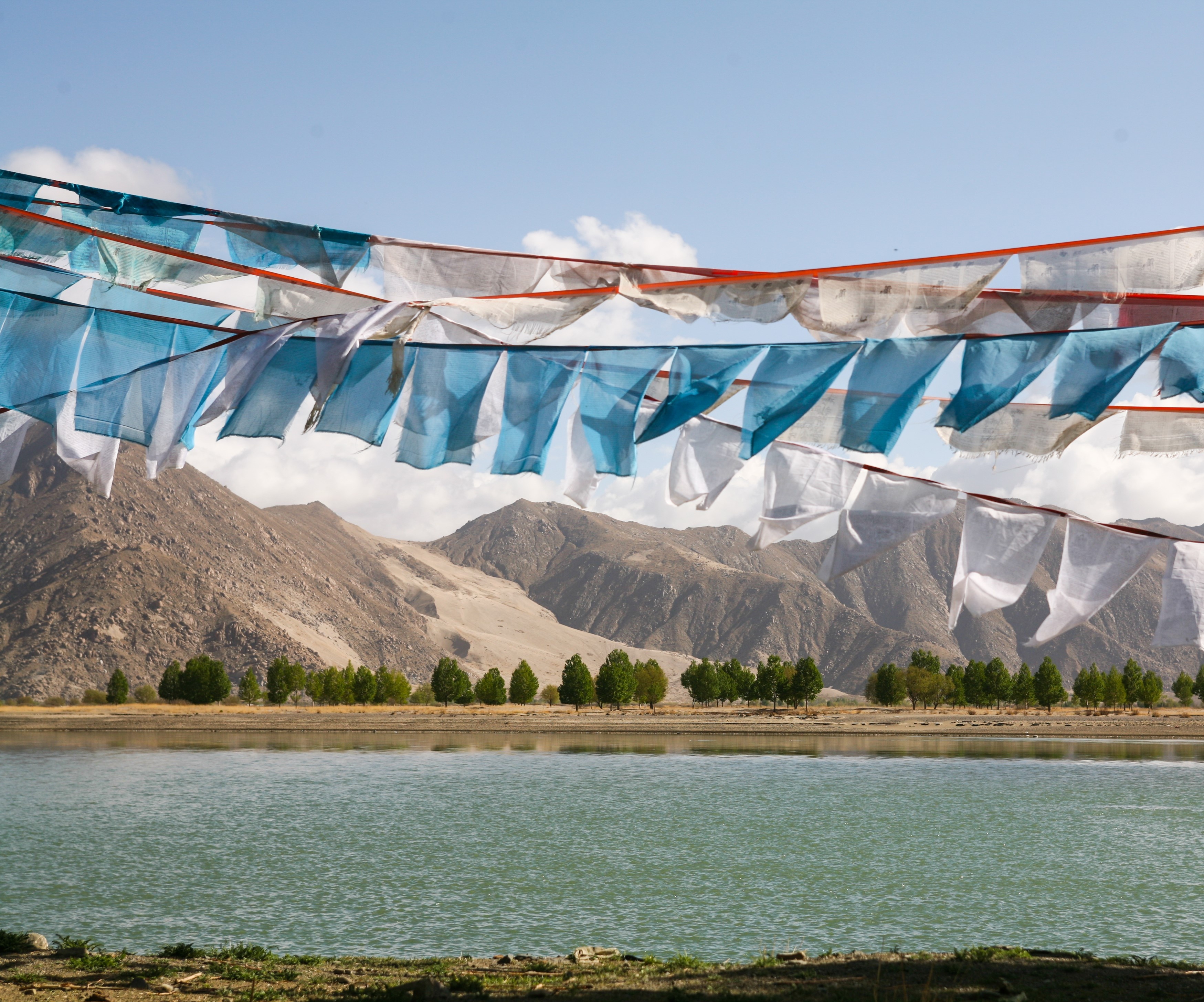 Du lich Tay Tang anh 37